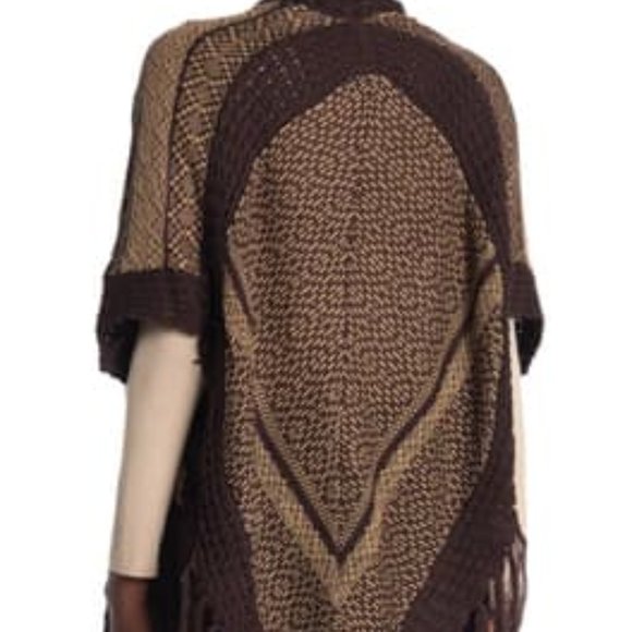 Vertigo Allover Print Fringe Kimono Cardigan NWT - Picture 2 of 16